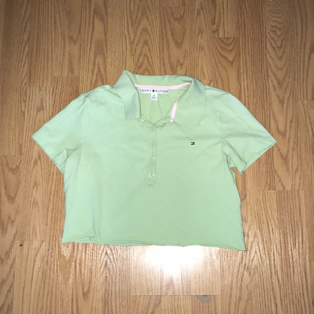 cropped th button down